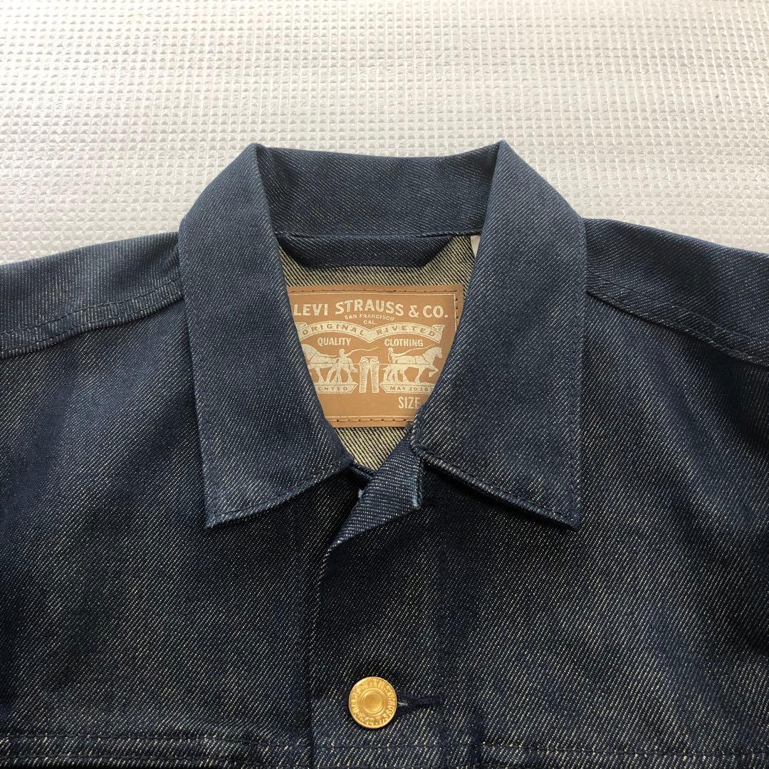 未使用【Levi's リーバイス】 デニムジャケット／金糸・金ボタン仕様 S