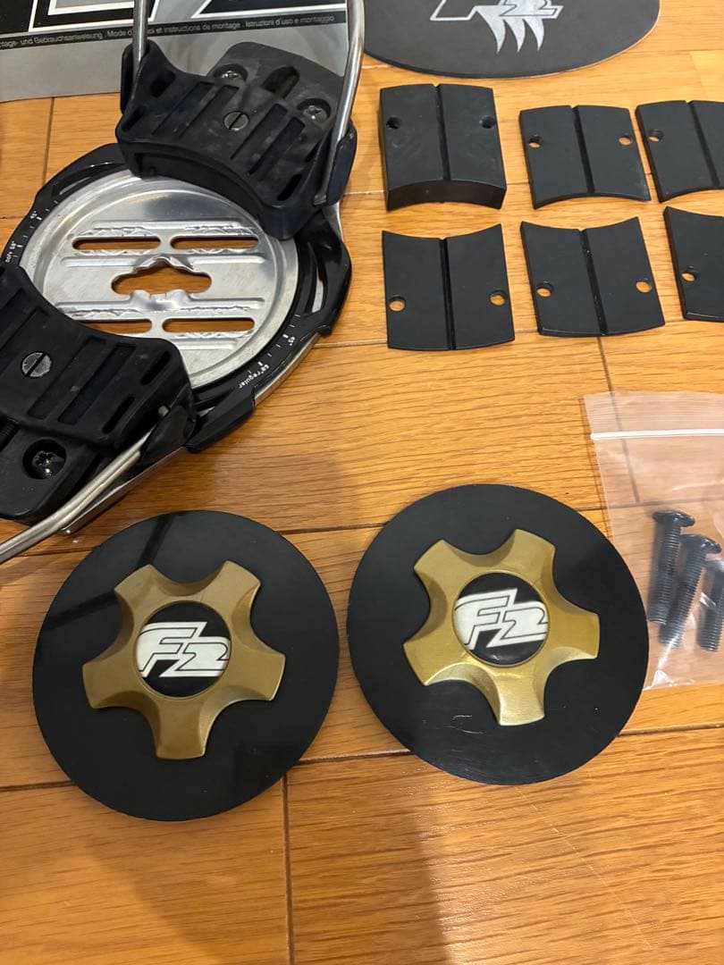 呼*子様 F2 Race Titanium アルペン用プレートビンディング　Mサ