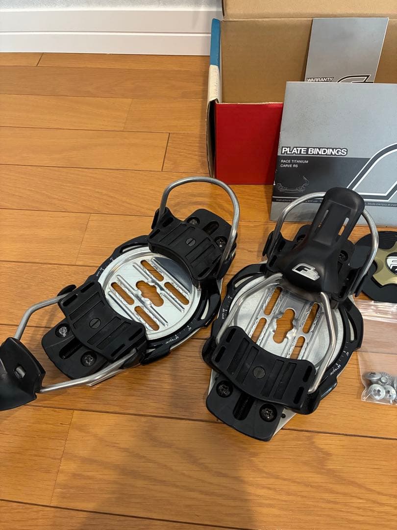 呼*子様 F2 Race Titanium アルペン用プレートビンディング　Mサ