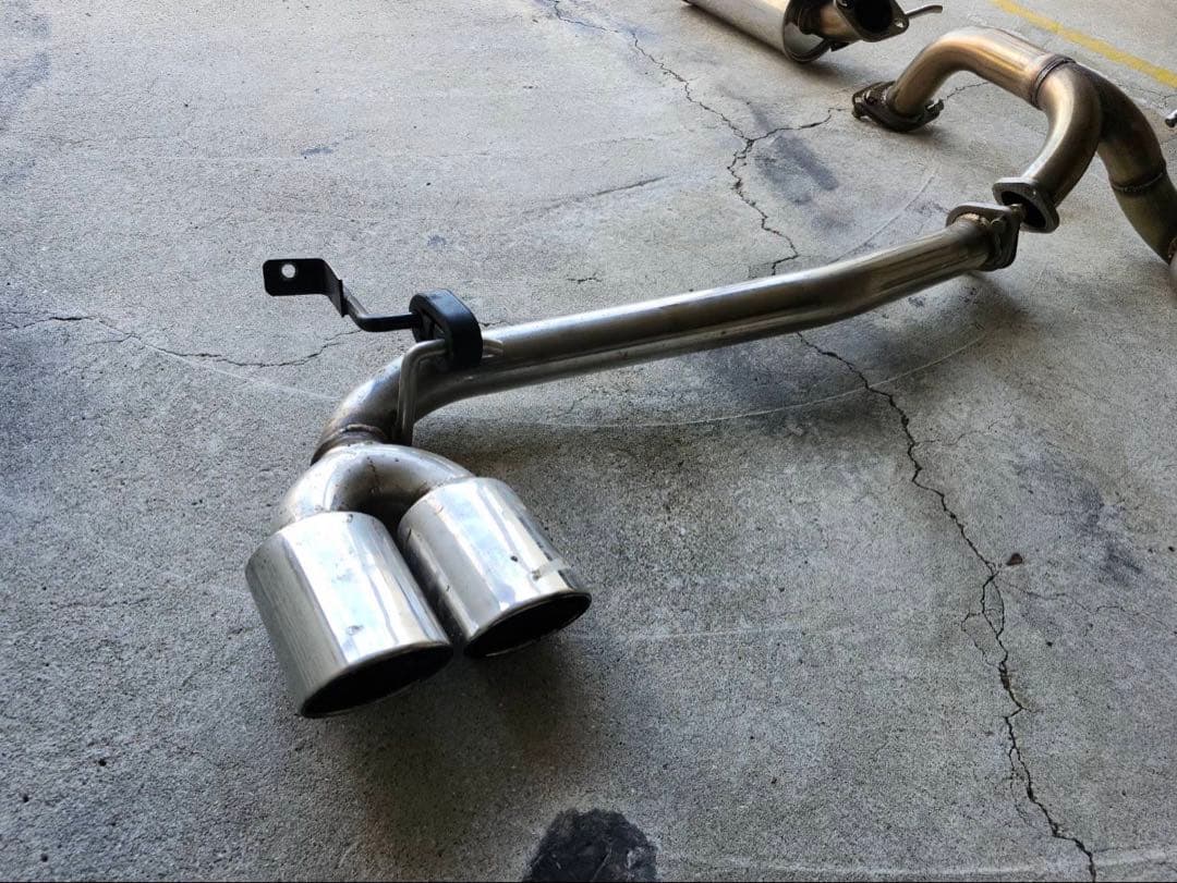 や*ん様 MH23sワゴンR用BE　FREE製4本出しマフラー