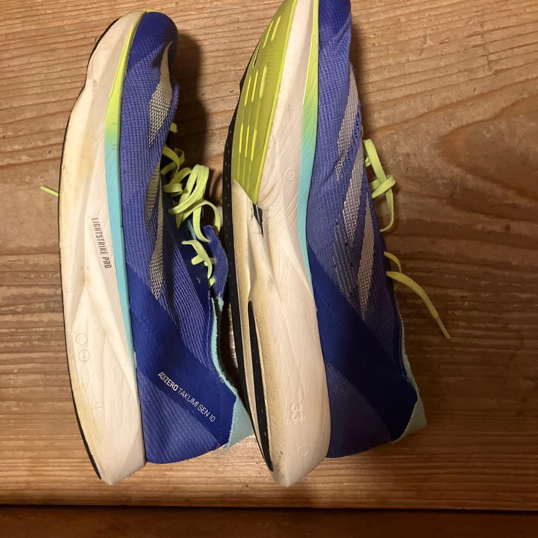 アディゼロタクミセン10