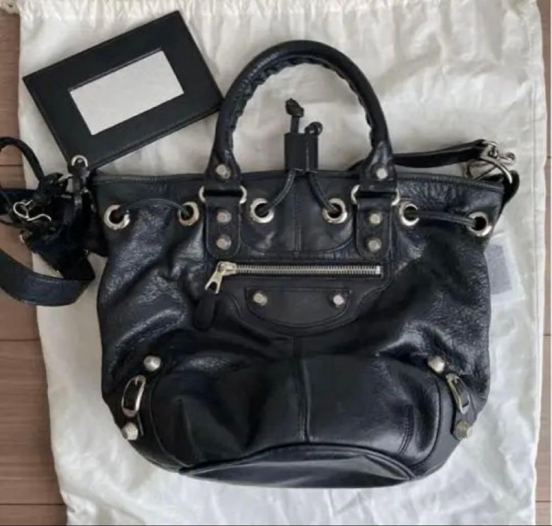 BALENCIAGA バレンシアガ★ミニポンポン レザーハンドバッグ　2way