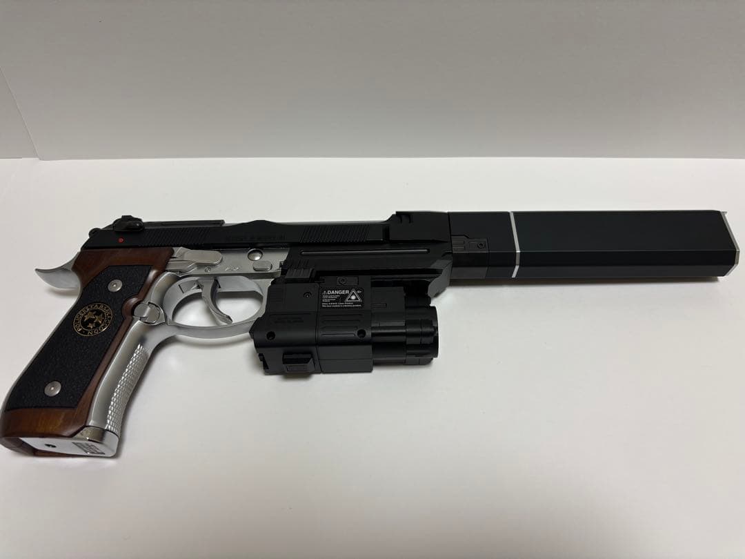 1/16まで！東京マルイサムライエッジアルバート・Wモデル01＋スペアマガジン