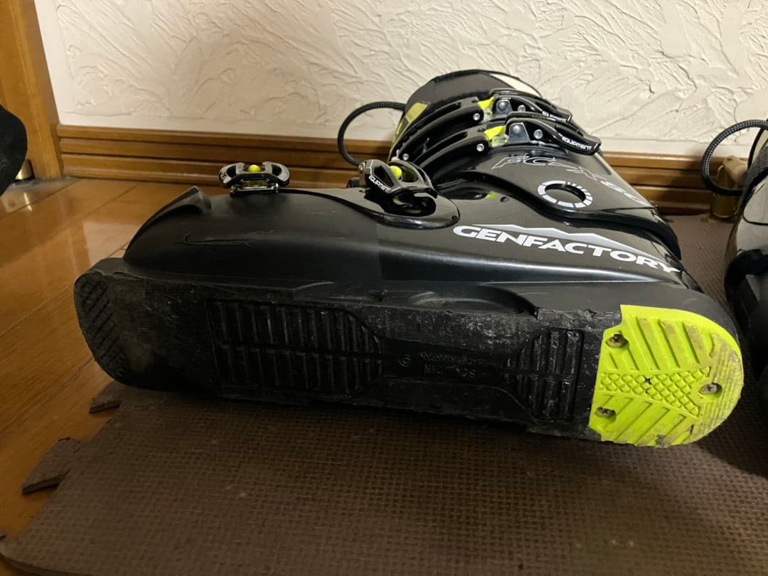 GEN FACTORY ゲン スキーブーツ 28〜28.5cm　足幅広め 軽量
