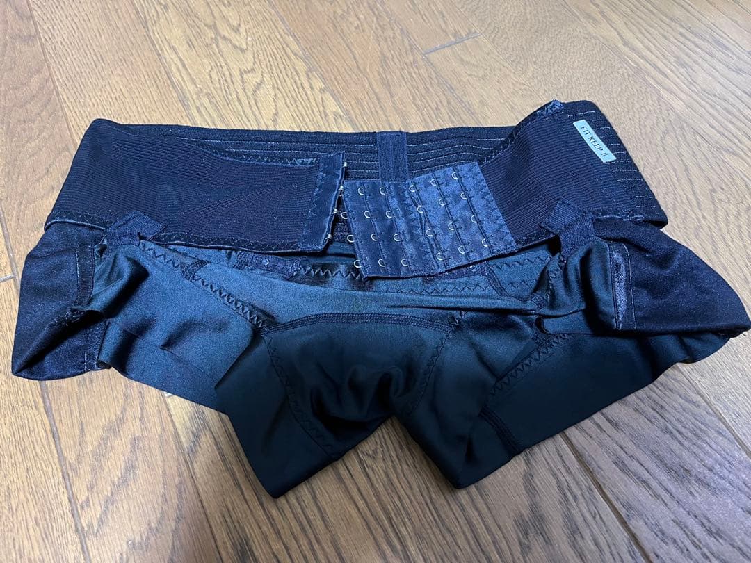 【みるく様】フィットキープ2 骨盤ベルト　L(試着のみ)