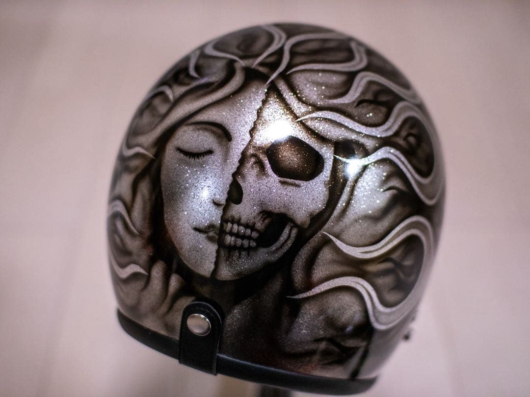 新品未使用　スモール　ジェット　ヘルメット ラメ黒フレアマリア