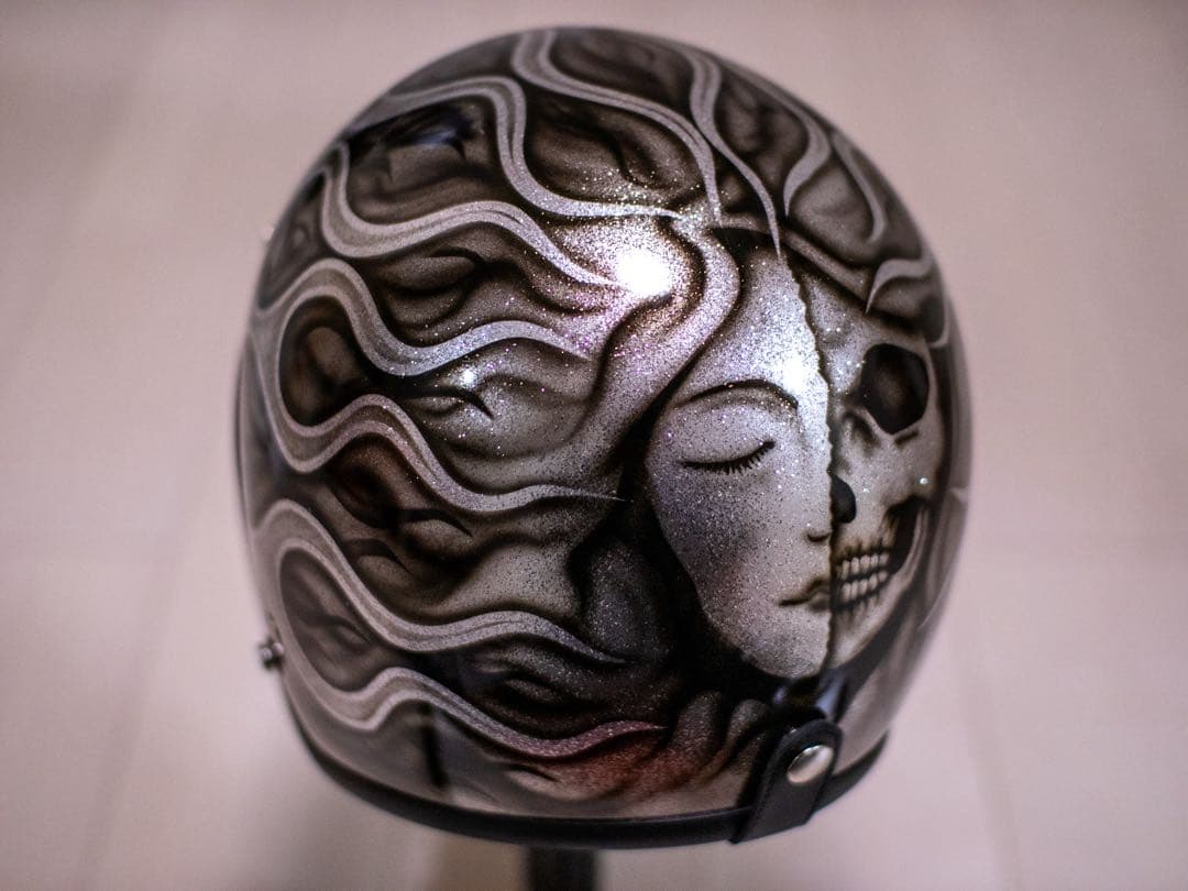 新品未使用　スモール　ジェット　ヘルメット ラメ黒フレアマリア