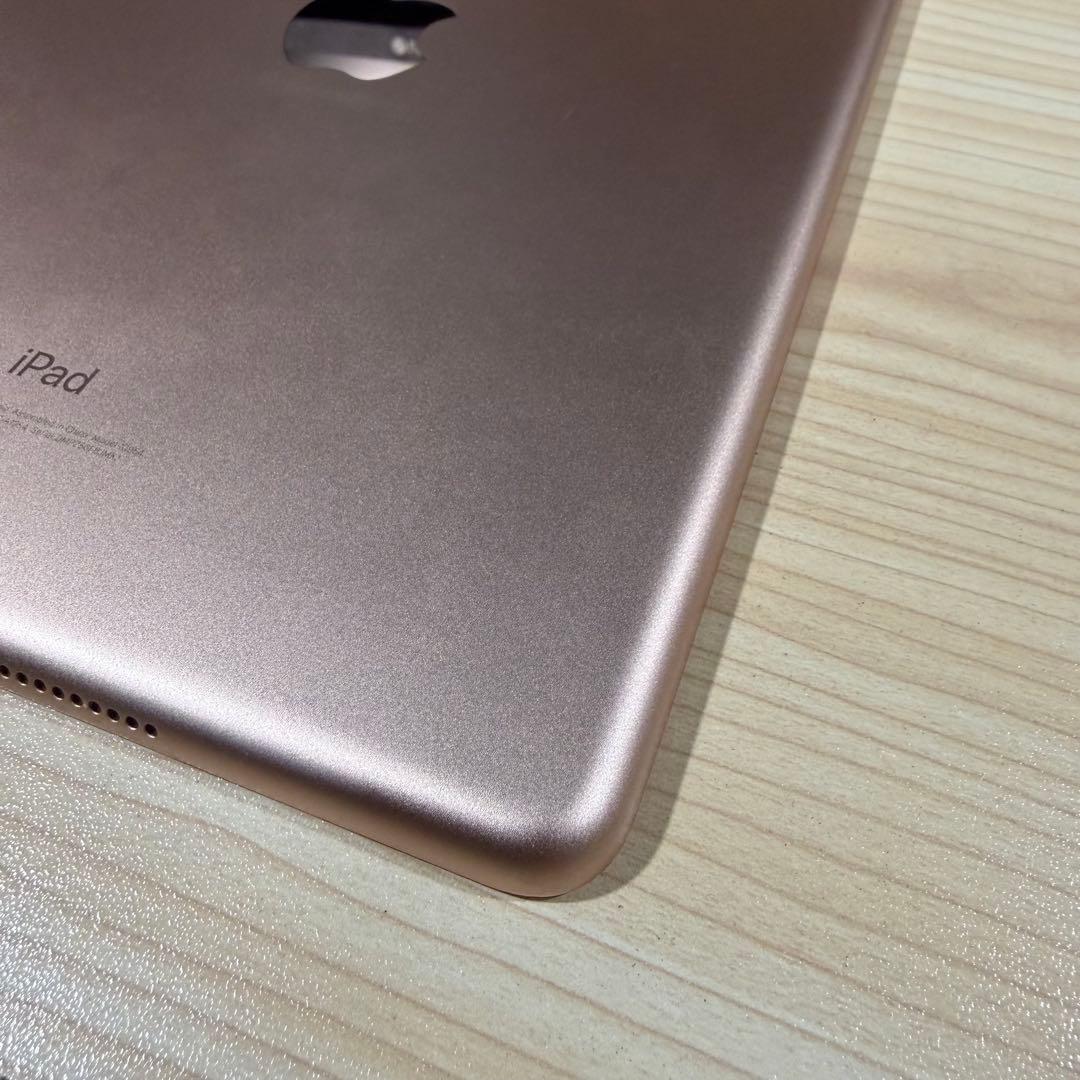 iPad（第6世代）32GB Wi-Fi + セルラー モデル