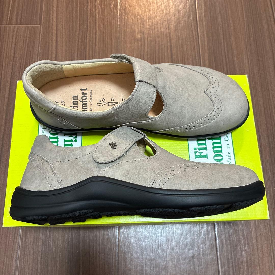 新品フィンコンフォート 2771 UENO グレージュ 39(24.5cm)