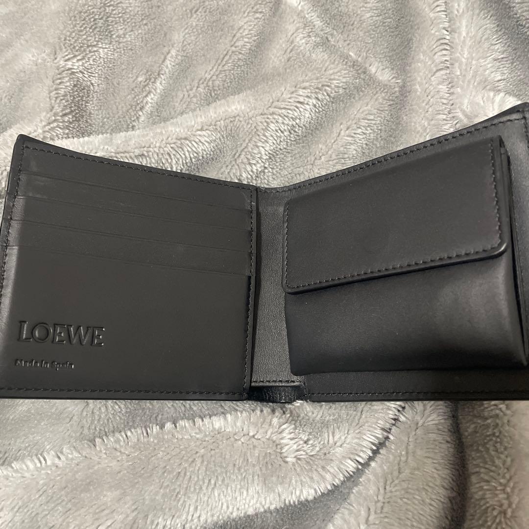 loewe バイフォールド ウォレット