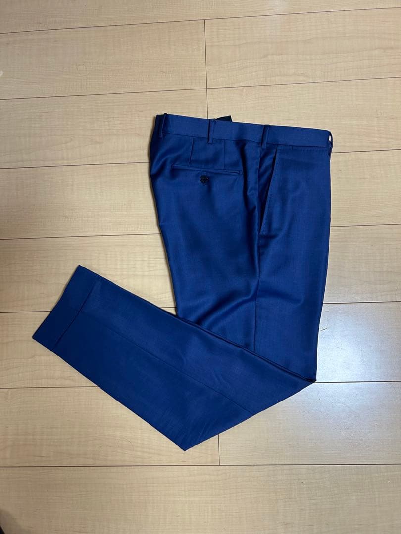 【ピンクの猫】Ermenegildo Zegna ネイビースーツ　52C