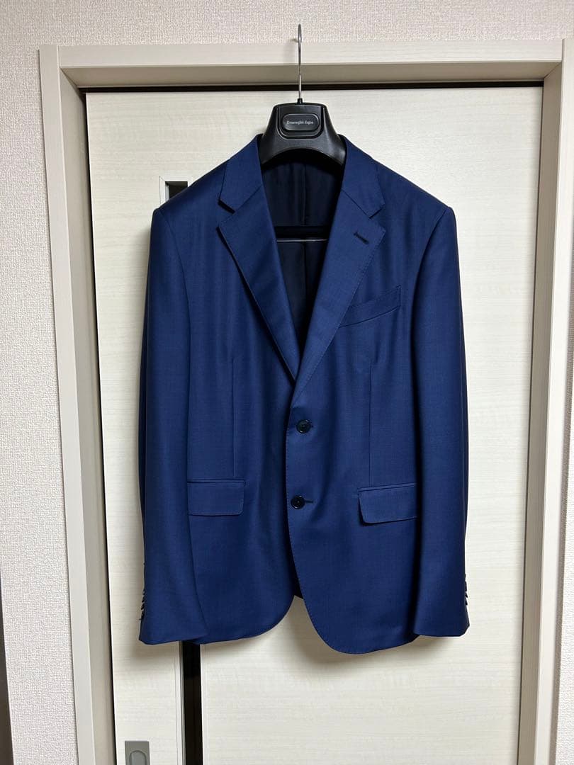 【ピンクの猫】Ermenegildo Zegna ネイビースーツ　52C