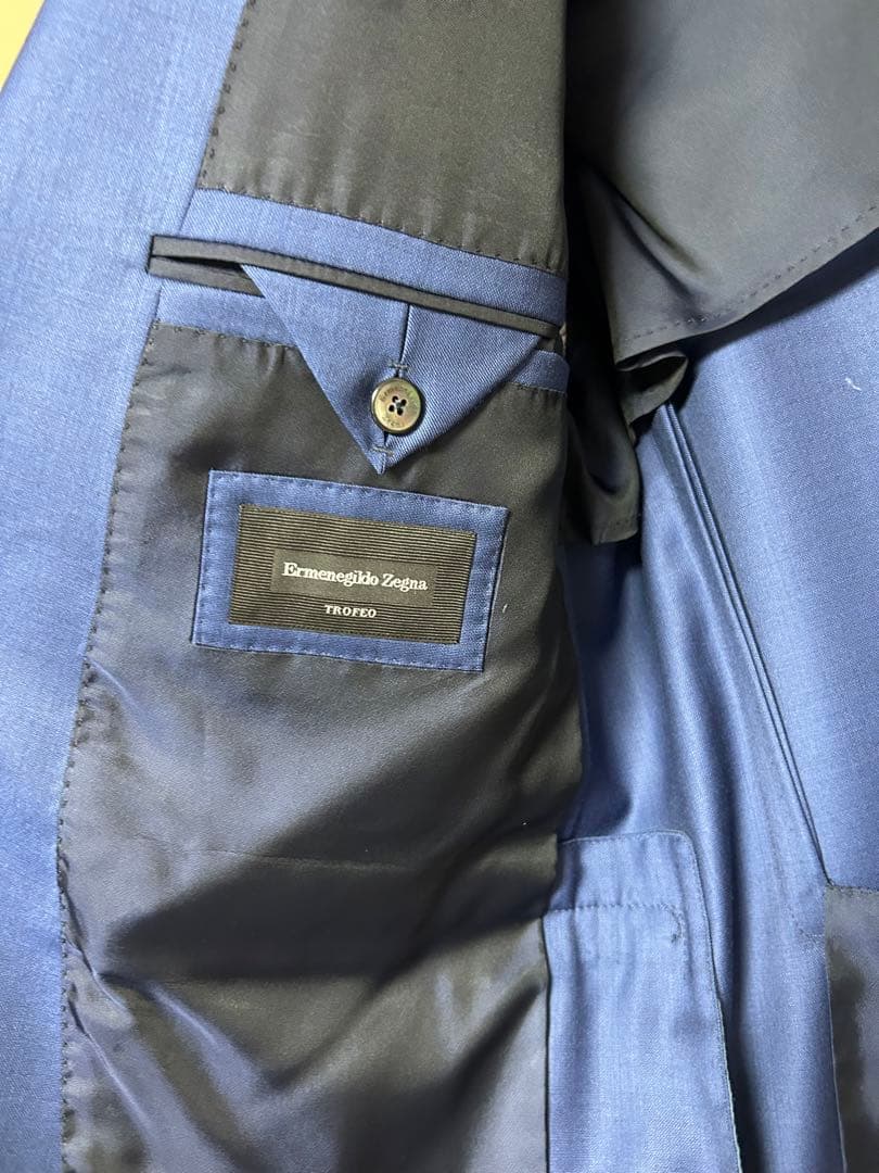 【ピンクの猫】Ermenegildo Zegna ネイビースーツ　52C