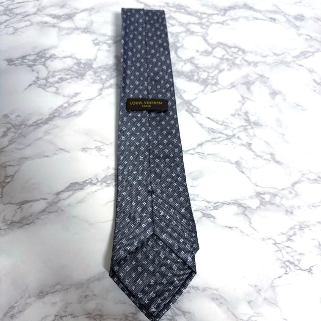 美品 ルイヴィトン ネクタイ モノグラム 光沢