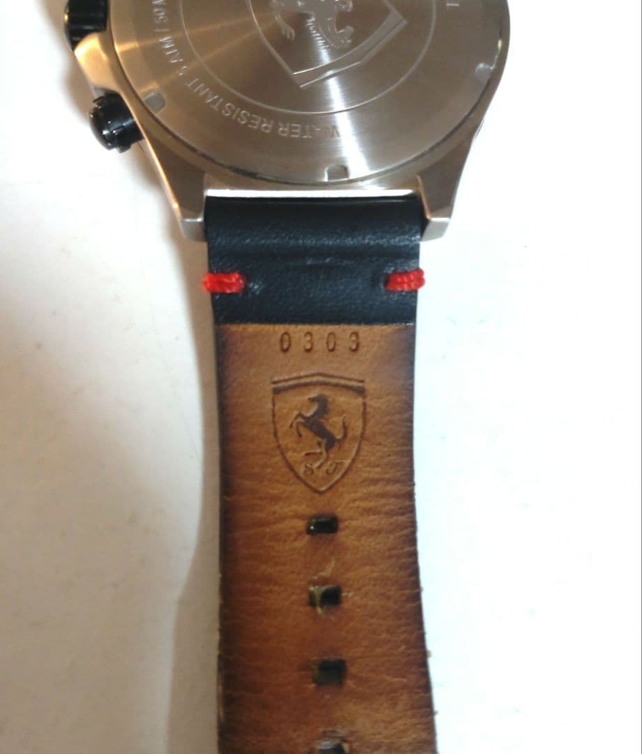 Scuderia Ferrari クロノグラフ 時計 レッド