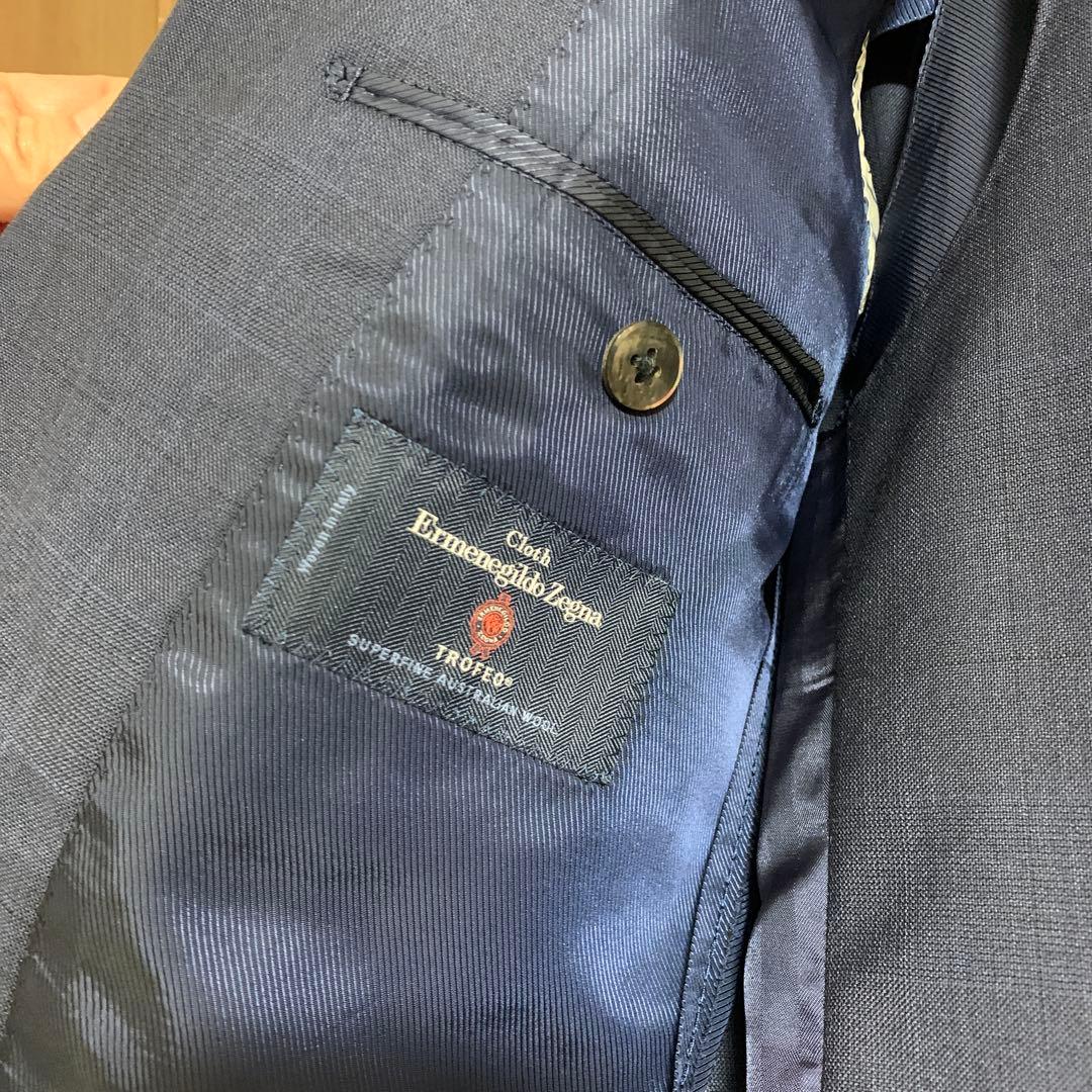 トゥモローランド　ビジネススーツ ネイビー　スリーピース