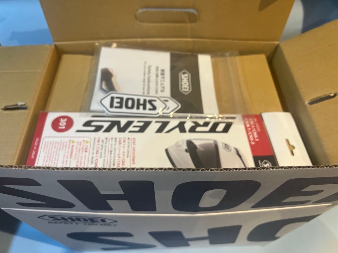 SHOEI NEOTEC 2 ショーエイ　ネオテック2 レッド　Mサイズ