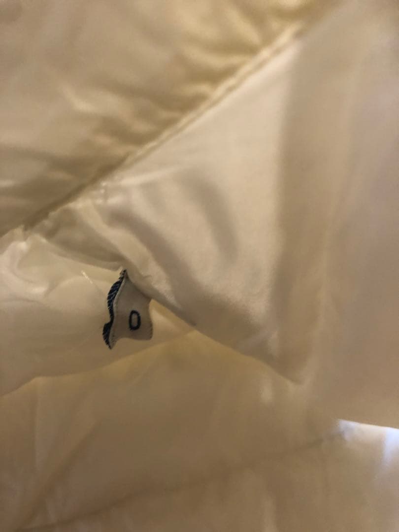 ラン様　モンクレール　ダウンベスト