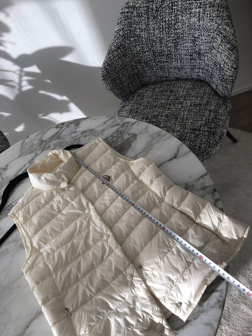 ラン様　モンクレール　ダウンベスト