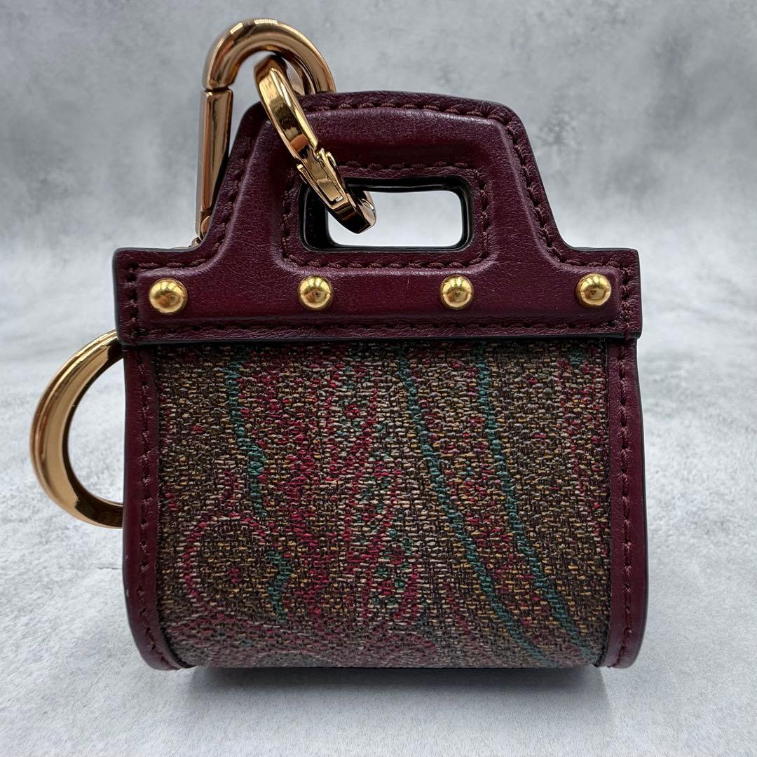 【極美品✨】現行品 ETRO ラブトロッター チャーム ペイズリー ペガソ