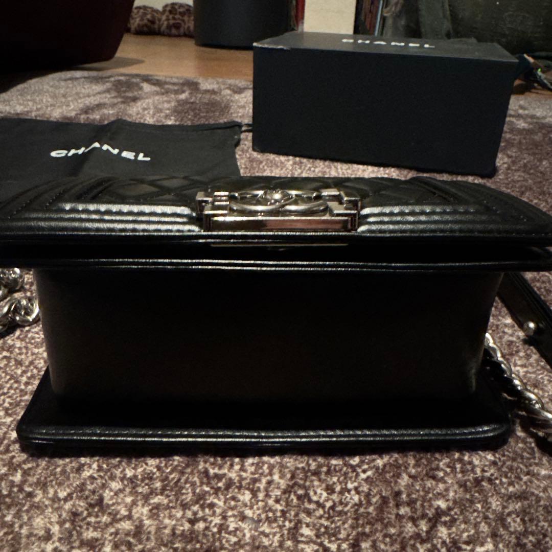 CHANEL ブラック ショルダーバッグノベルティ
