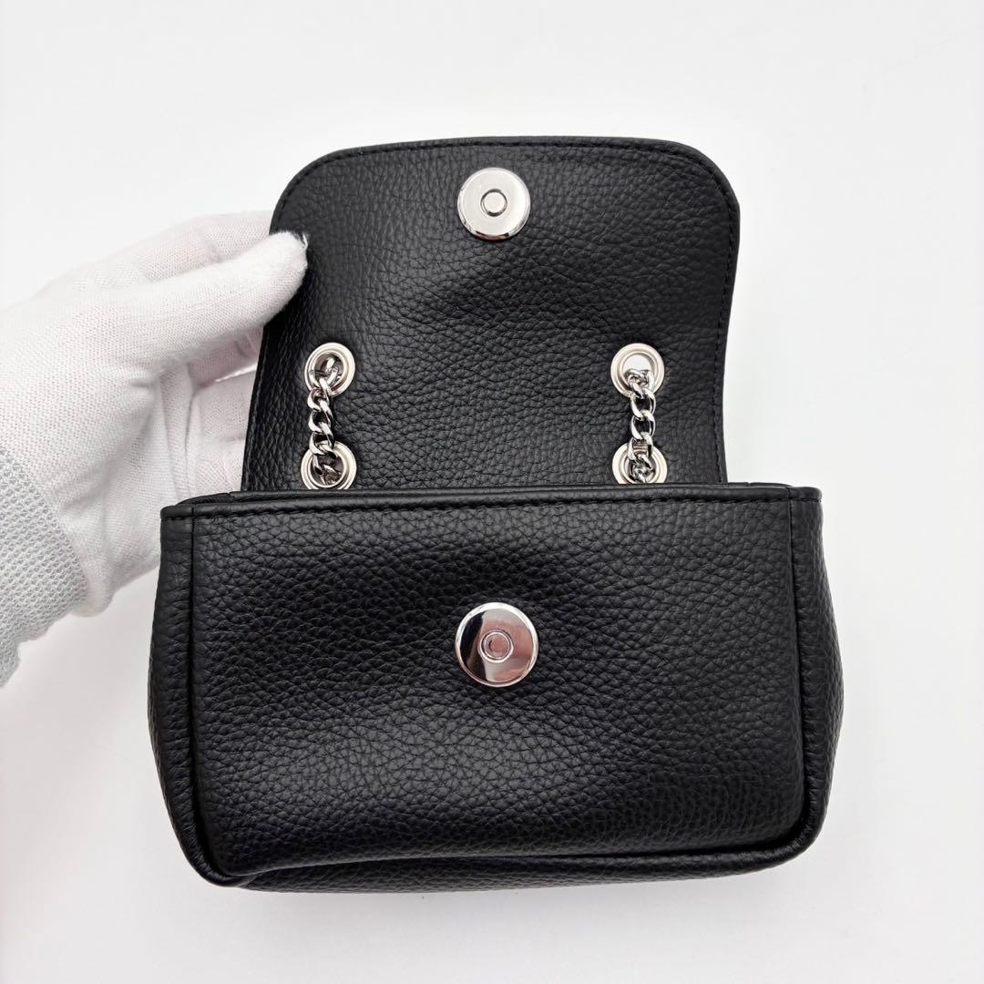 ヴィヴィアンウエストウッド ショルダーバッグ スモール パース チェーン オーブ