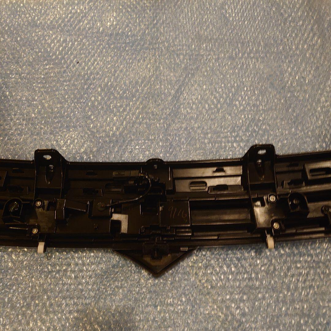 SUZUKI スズキ　ソリオフロントグリル