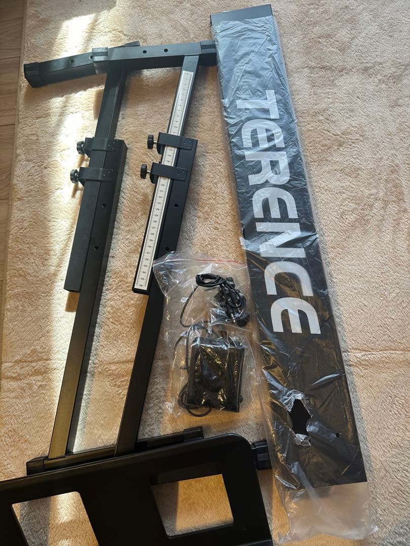 【 megumi】電子ピアノ　88鍵盤　折り畳み