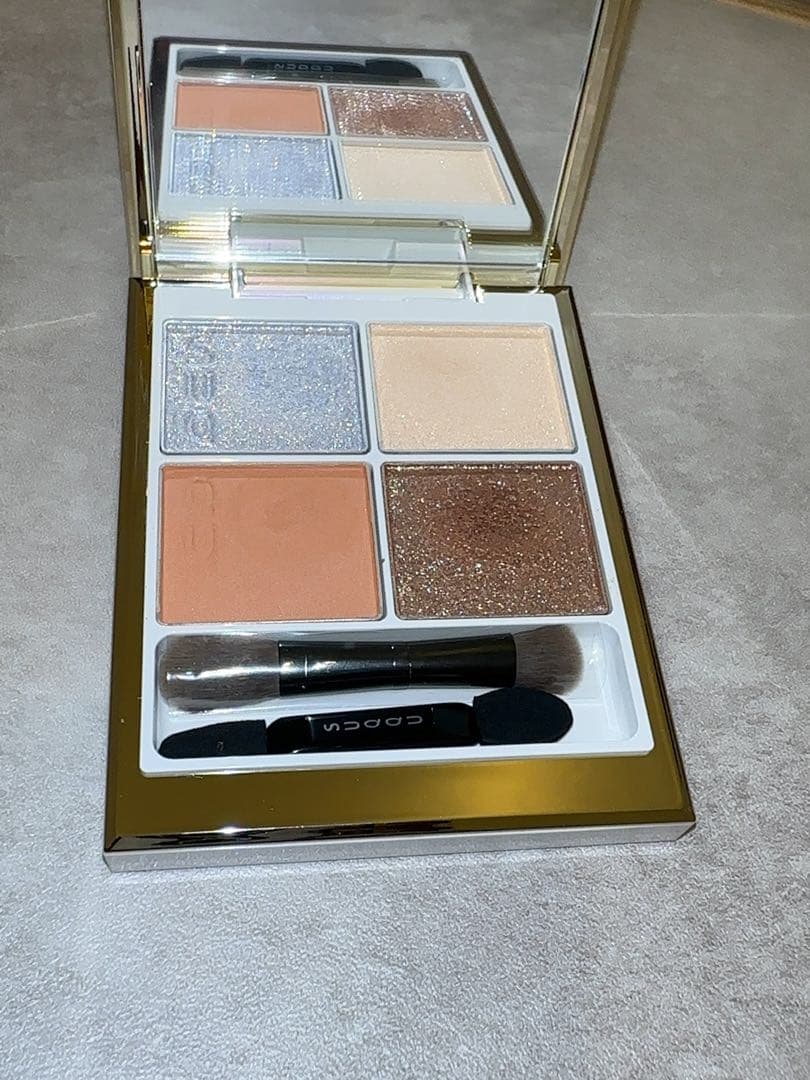 SUQQU スック シグニチャーカラーアイズ 150 光飾 ホリデーコレクション