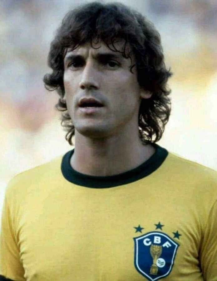 元ブラジル代表 オスカール氏のサイン入りユニフォーム 現在ブラジリスFCオーナー