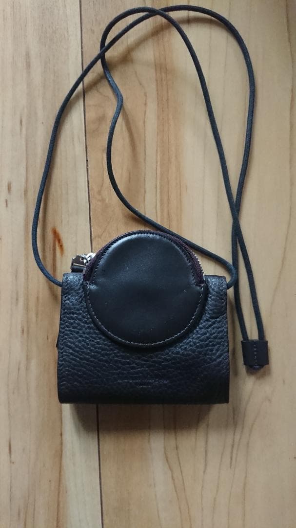 マルジェラ 2way財布兼スマホケース