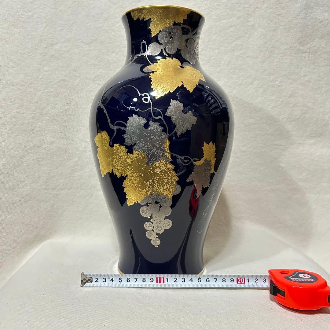 マ*サ様 大倉陶園　金触　ブドウ　葡萄　花瓶　フラワーベース