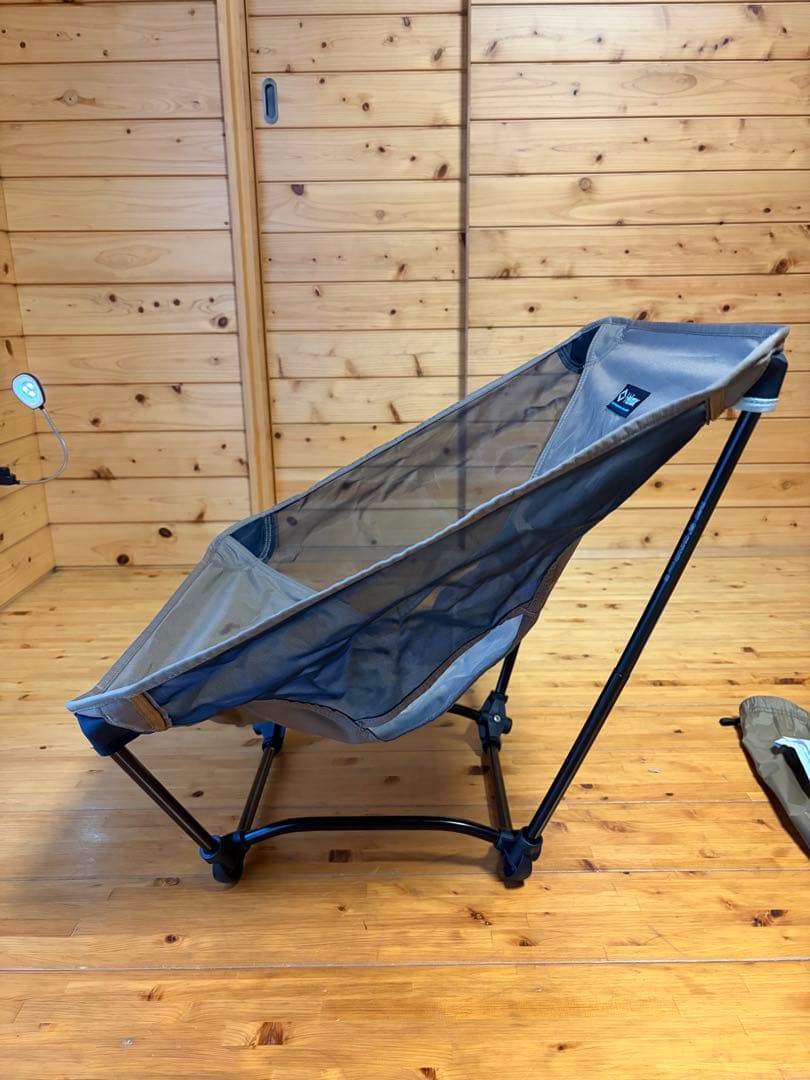 Helinox アウトドアチェア ベージュ 収納袋付き