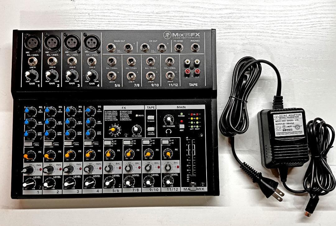 配信機器・PA機器・レコーディング機器 Mackie Mix12FX