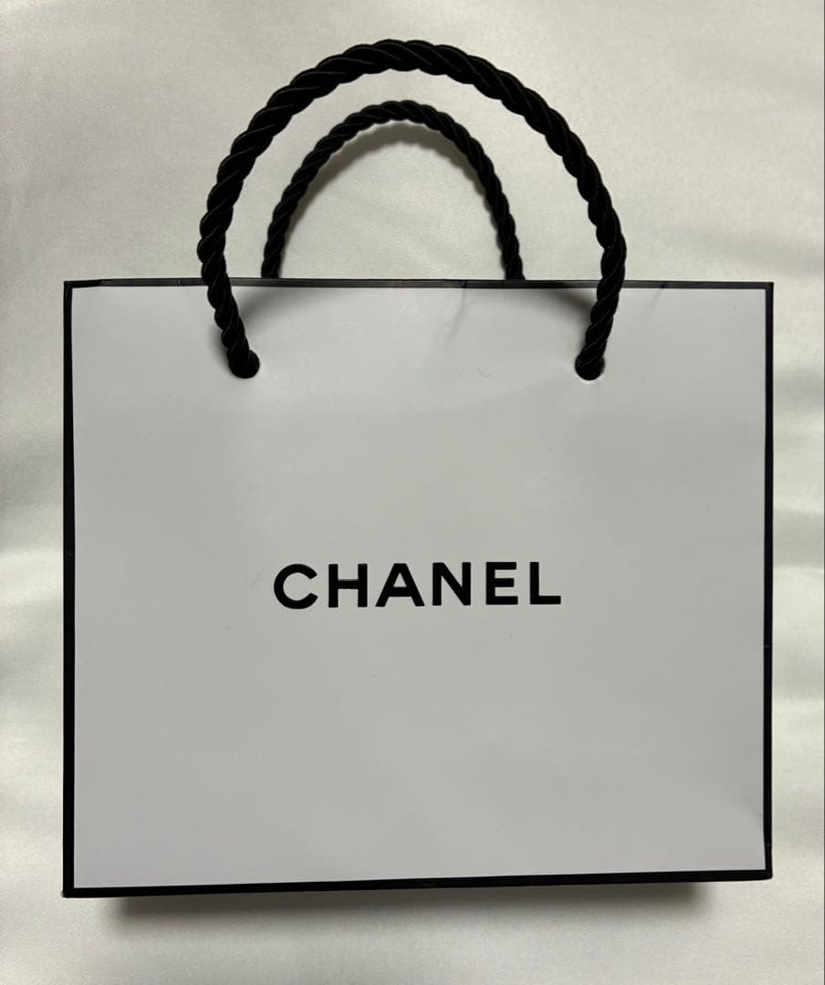 【新品未開封】CHANEL チャンス　クレームマン　ハンドクリーム☆おまけつき☆
