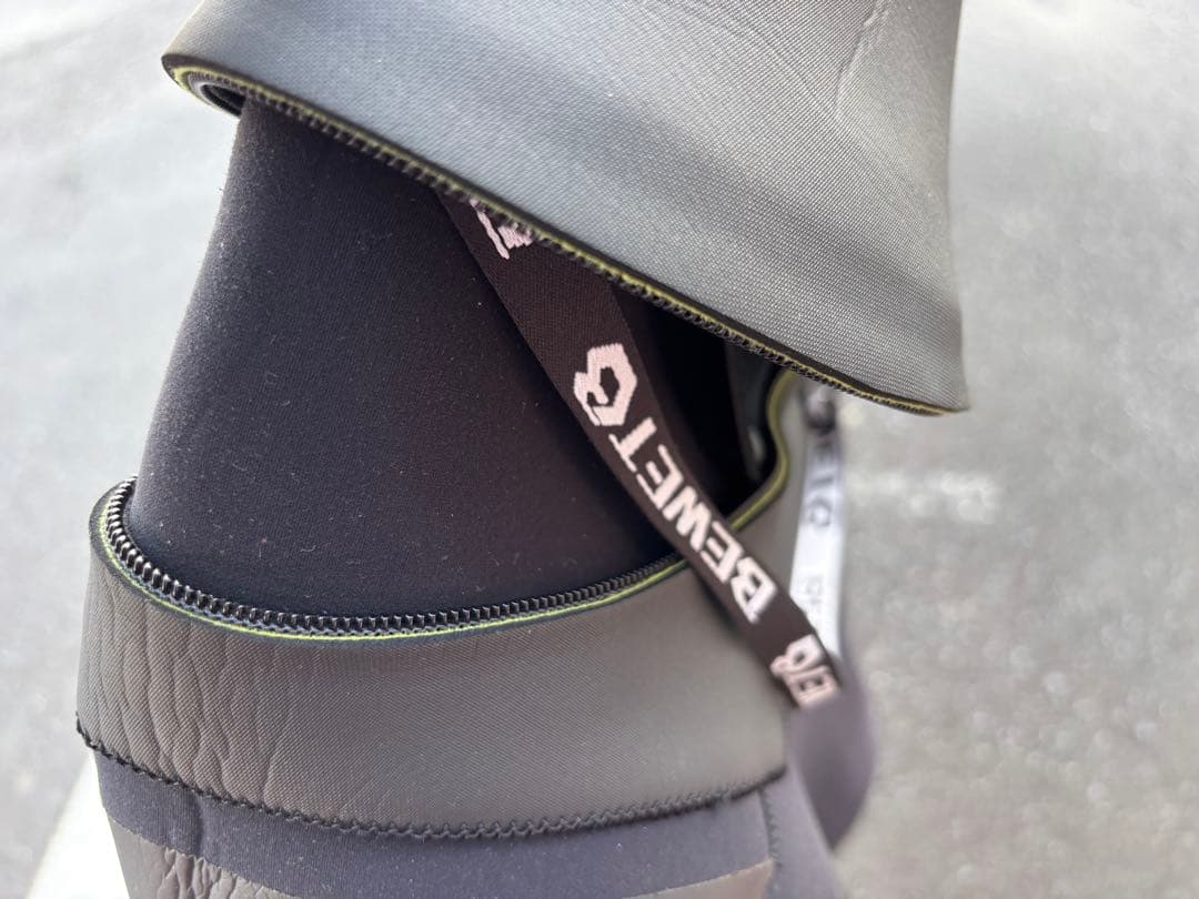 BEWET ビーウェット　フリーショルダー　セミドライ　AGチタン