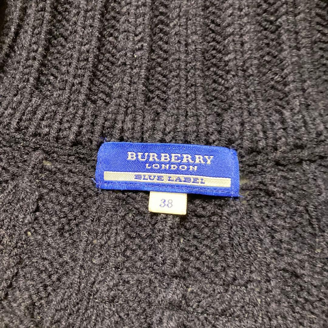 バーバリーブルーレーベル　ポンチョ　カーディガン　ケーブルニット　くるみボタン