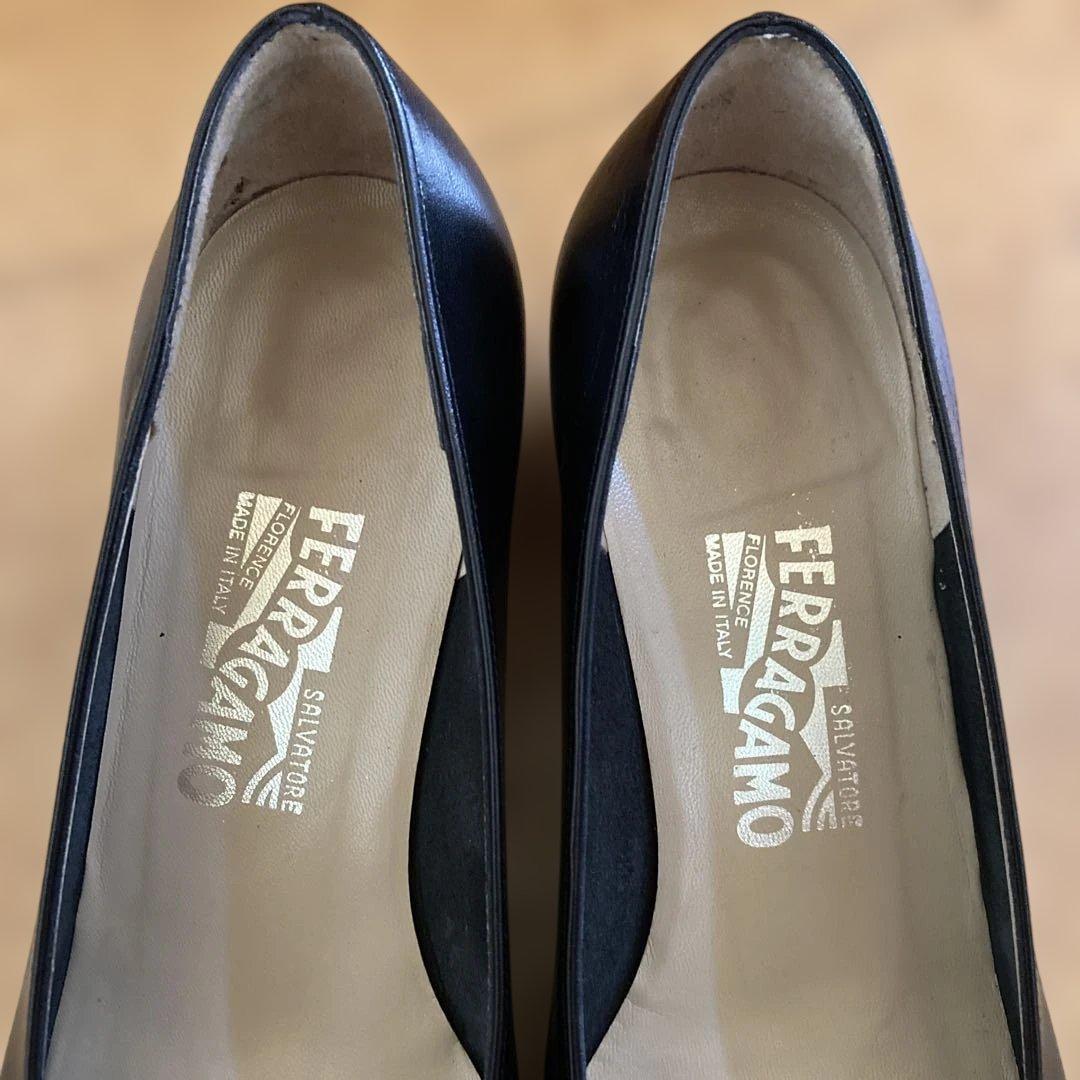 Ferragamo レザーブラック7 1/2