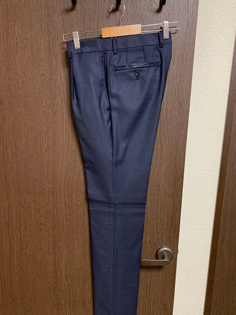 A4新品未使用！極上高級イタリアREDAウール100%ネイビー無地3ピーススーツ