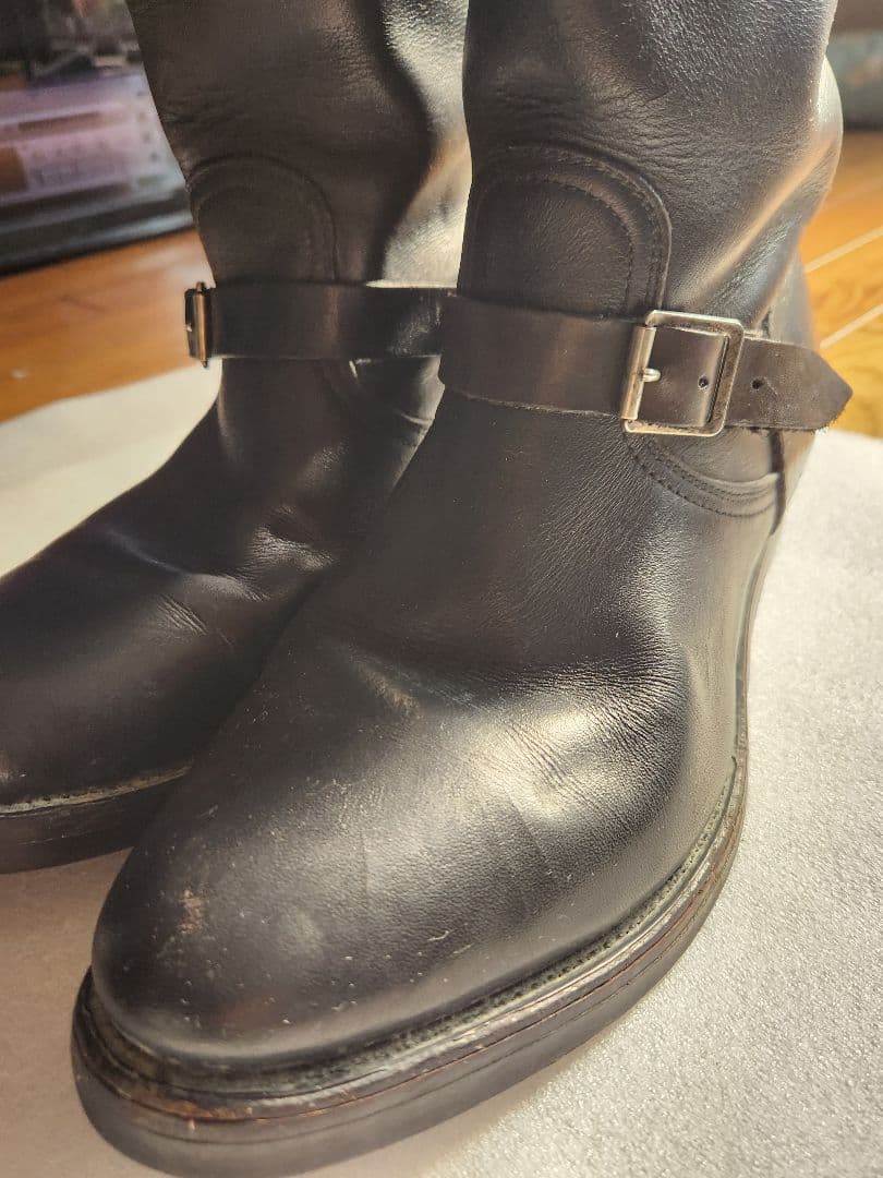 黒のバックル付きエンジニアブーツ　サイズ30センチ位