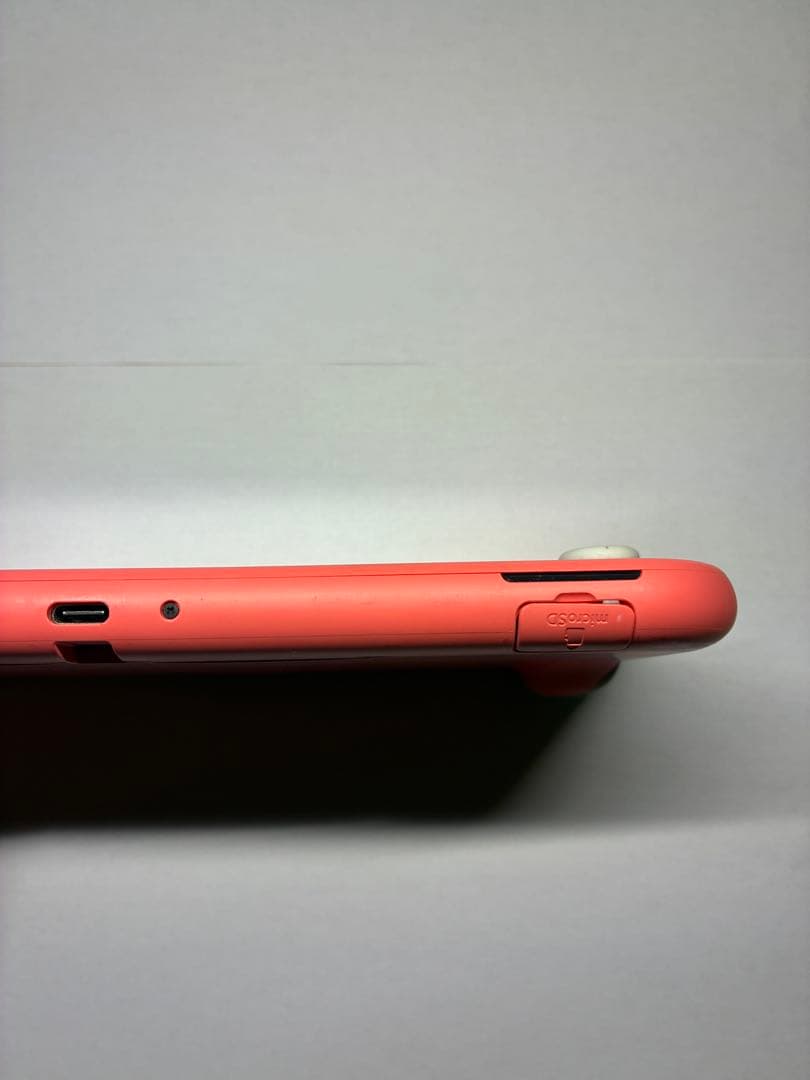 Nintendo Switch Lite スイッチライト　コーラルピンク