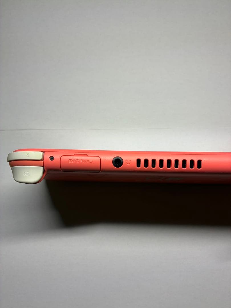 Nintendo Switch Lite スイッチライト　コーラルピンク