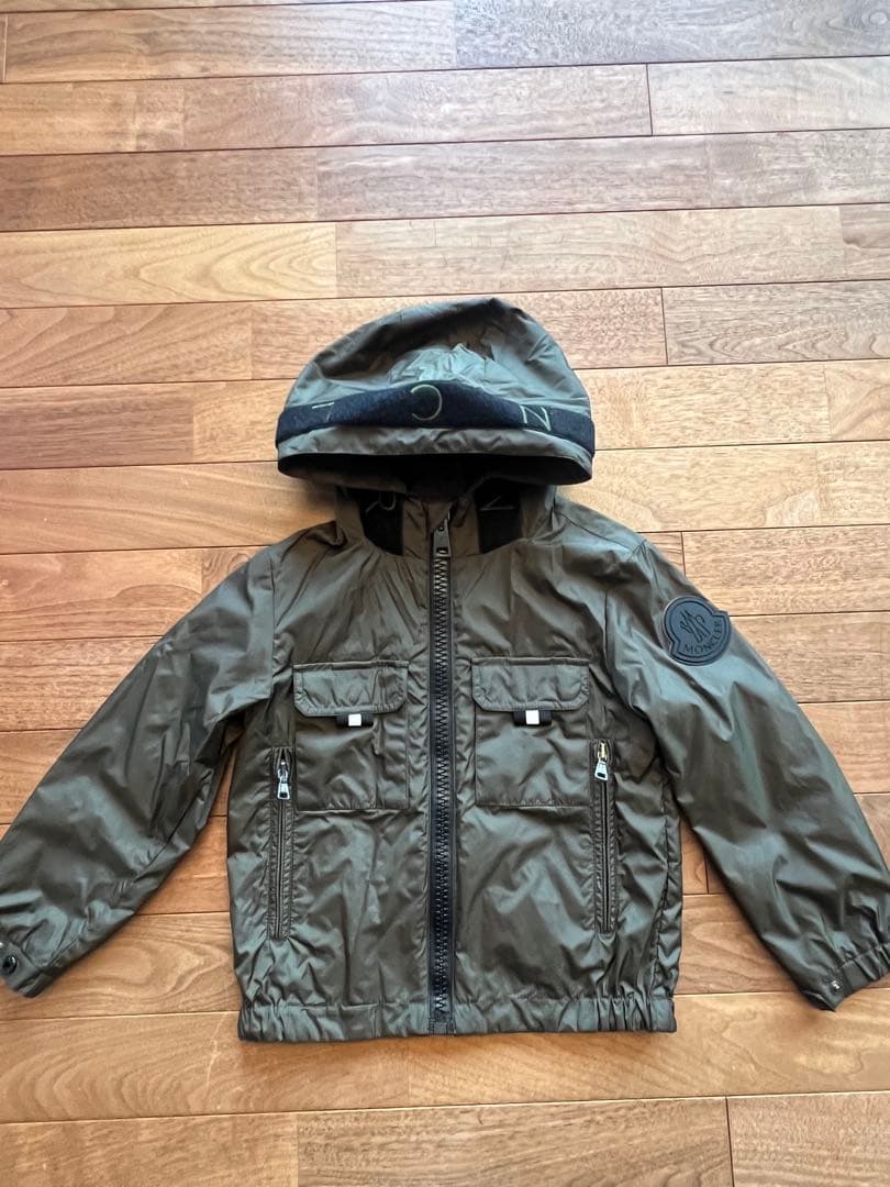 MONCLER フード付きジャケット