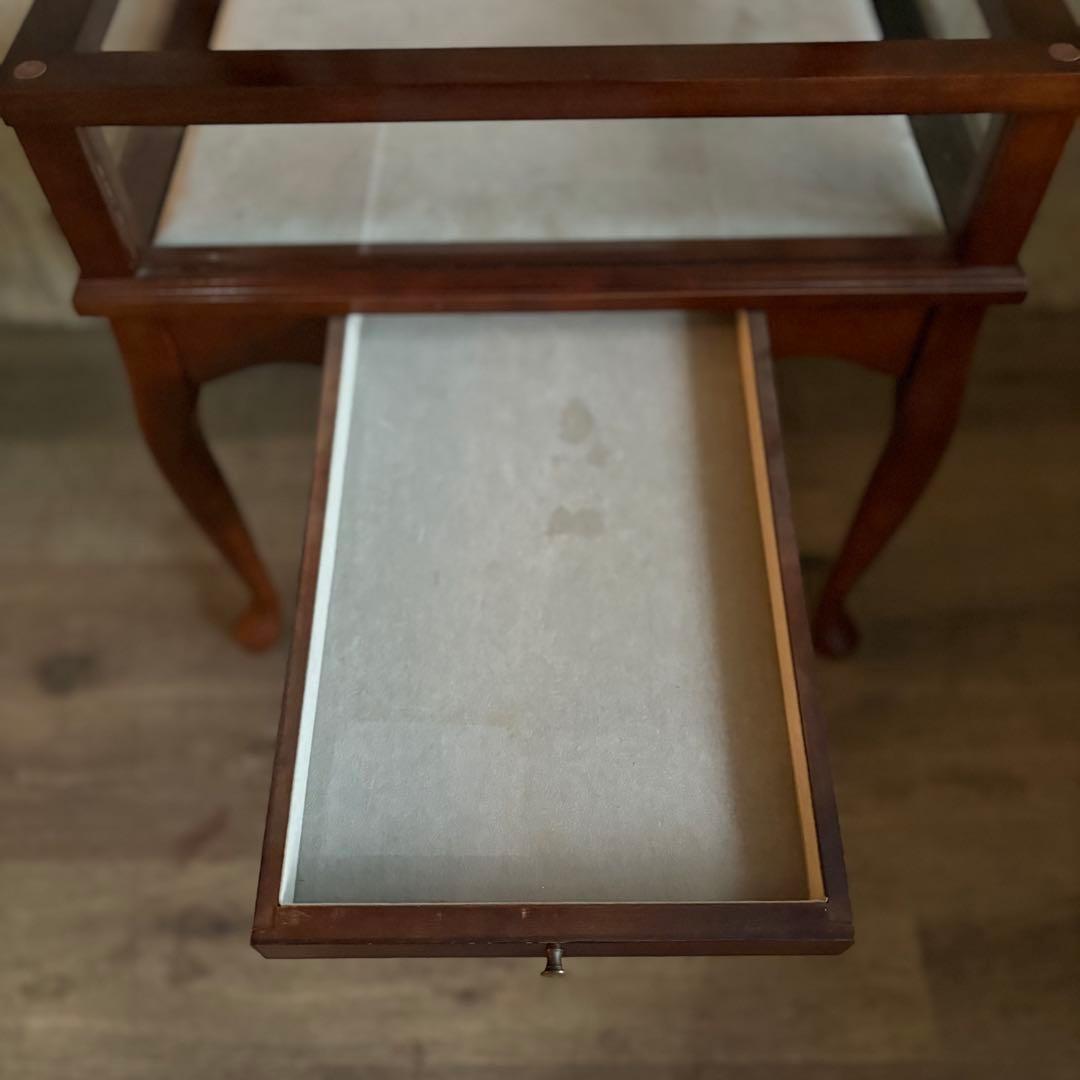 The Bombay Company 猫脚　キュオリオケース　サイドテーブル