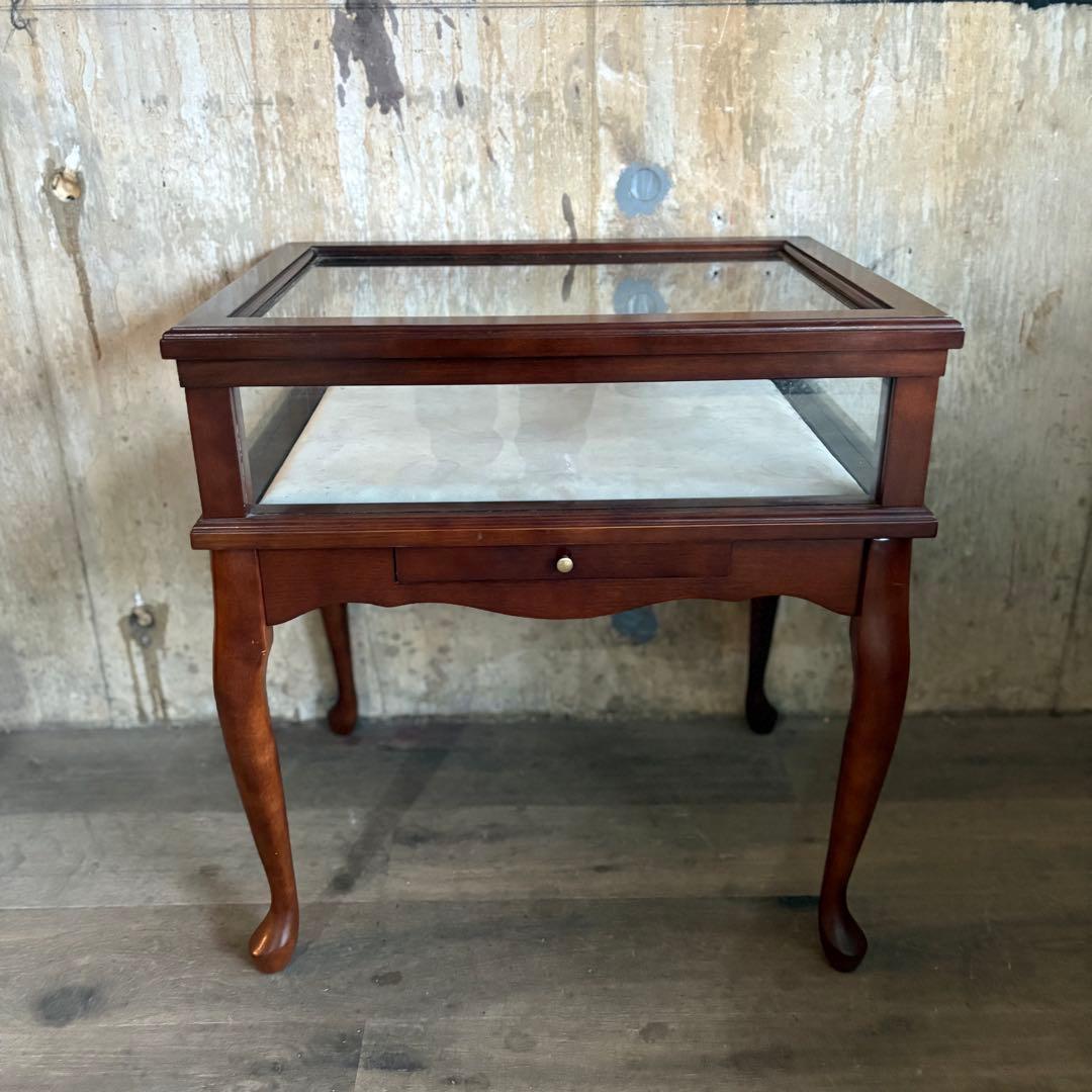 The Bombay Company 猫脚　キュオリオケース　サイドテーブル