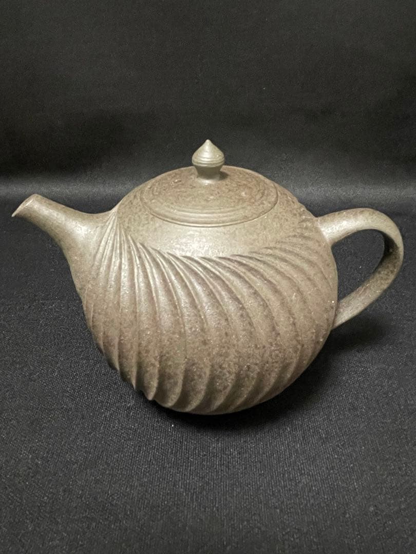 加藤財　彫　黒丸　急須