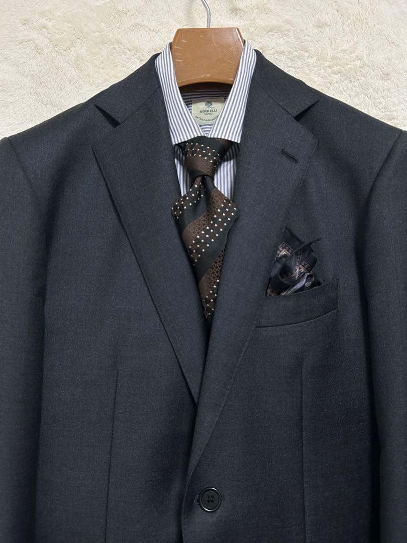 【新品】エルメネジルドゼニア生地 メンズ スーツ A6 L ダークグレー 無地