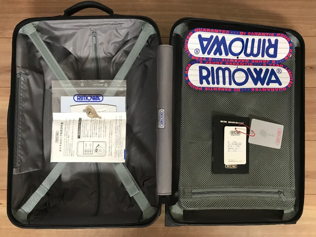 RIMOWA SALSA 35L ブラック
