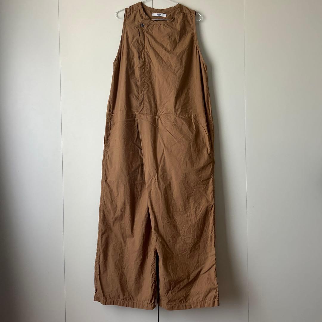 UNIVERSAL TISSU オールインワン