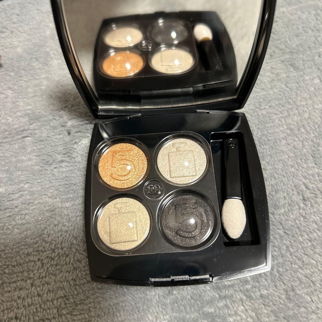 CHANEL LES 4 OMBRES アイシャドウパレット 6401
